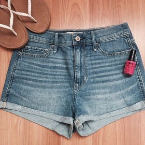 Hollister Women's High Waisted Jean Shorts 3 W25