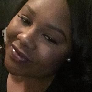 Meet your Posher, Janika