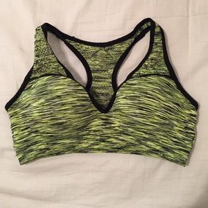 Vs pink medium sports bra