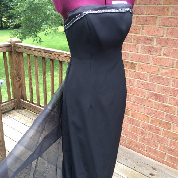Black Prom/ Bridal / Bridesmaid/ Formal