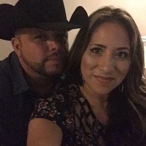 Meet your Posher, Aracely n reji