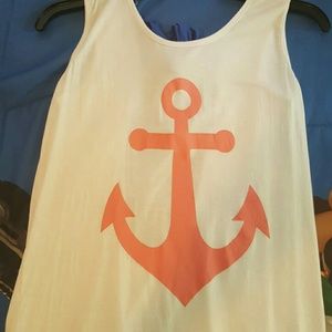 Cute anchor top