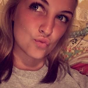 Meet your Posher, Hayley