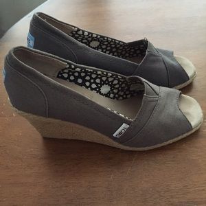 TOMS Wedges