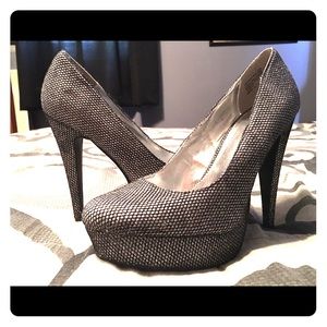 Tallulah Blue Glitter Pumps