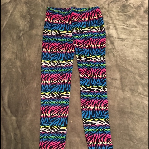 FUNKY Soft & Stretchy Designer Leggings - OS