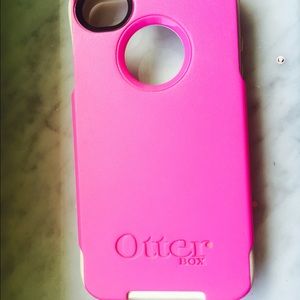 iPhone 4/ 4s Pink and White OtterBox