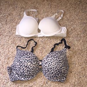 Vs pink wear everywhere bras bundle