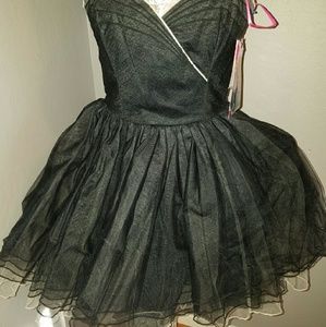 Betsey Johnson NWT size 2 black dress