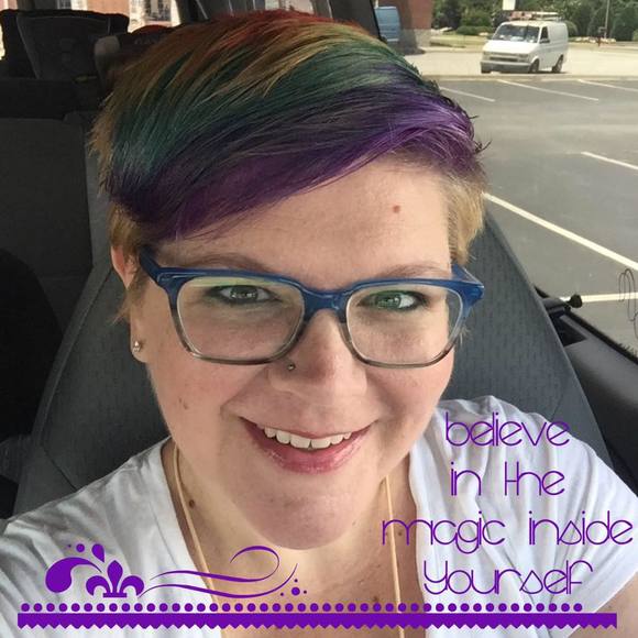 Meet your Posher, Krystin - Picture 2 of 5