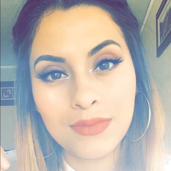 Meet your Posher, Carolina - Picture 1 of 1