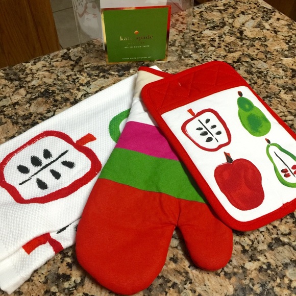 Kate Spade - 3 Piece Kitchen Set - Picture 2 of 3