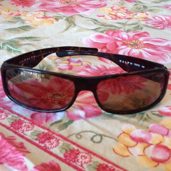 Ralph Lauren Accessories - Ralph Lauren sunglasses