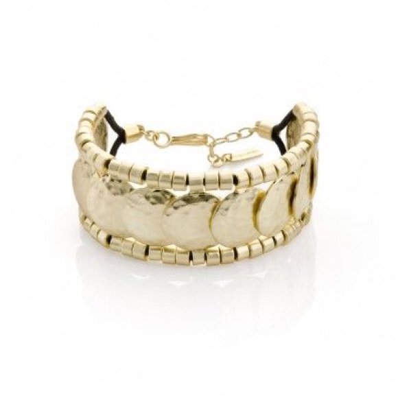 HP💕 Jewelmint Mumbai Bracelet