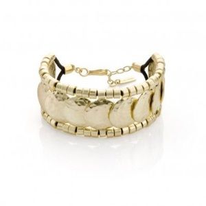 HP💕 Jewelmint Mumbai Bracelet