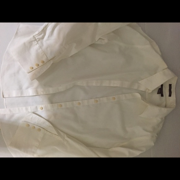 KENAR wrinkle free white button down top - Picture 1 of 3