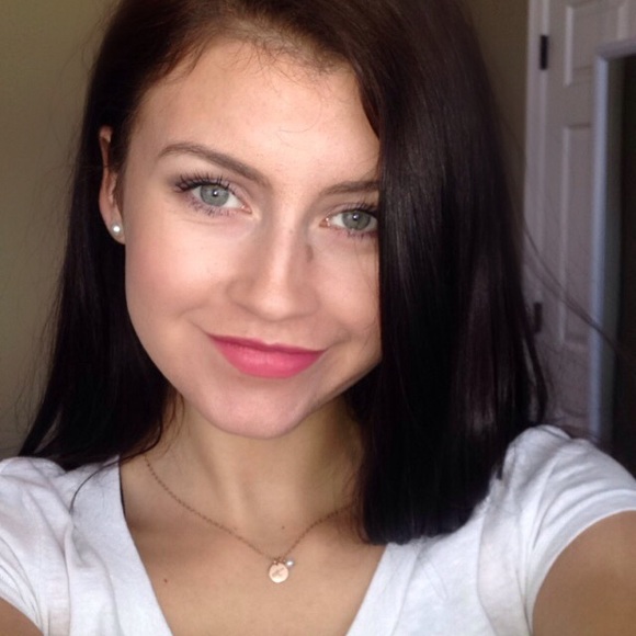 Meet your Posher, Kylee