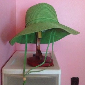 Green sun hat