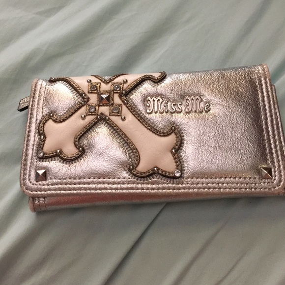 Miss Me wallet