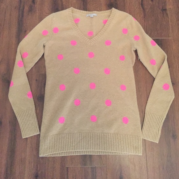 Gap sweater