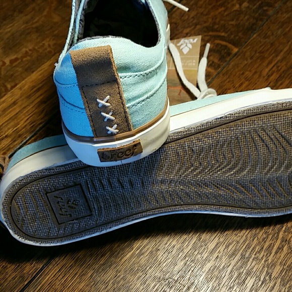 NWT Reef women's sneakers, aqua - Picture 3 of 4
