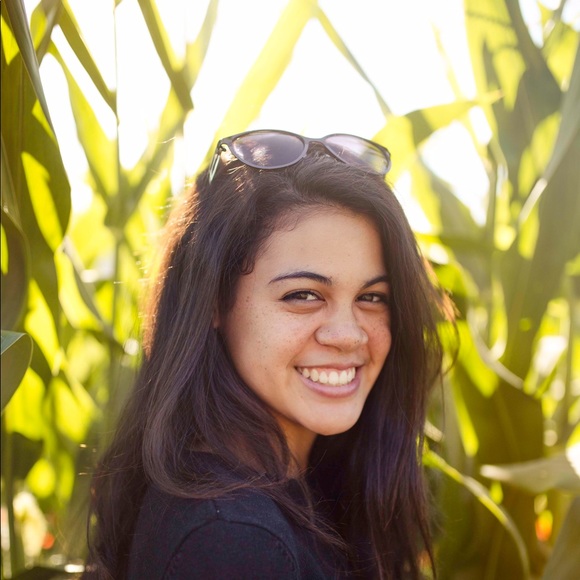 Meet your posher! - Picture 4 of 4