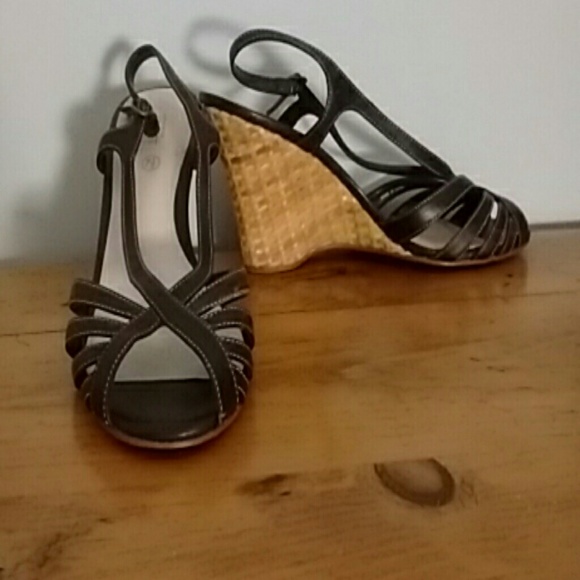 Wedge sandals
