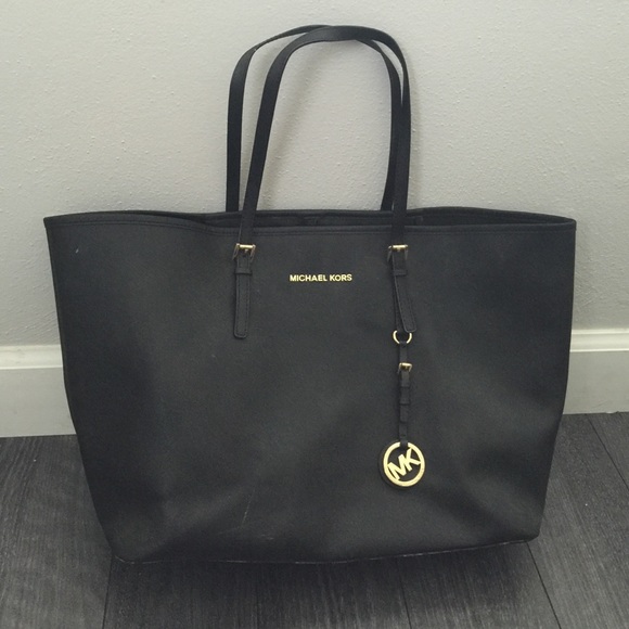Michael Kors Handbags - ❌ Sold on Ⓜ️ercari ❌