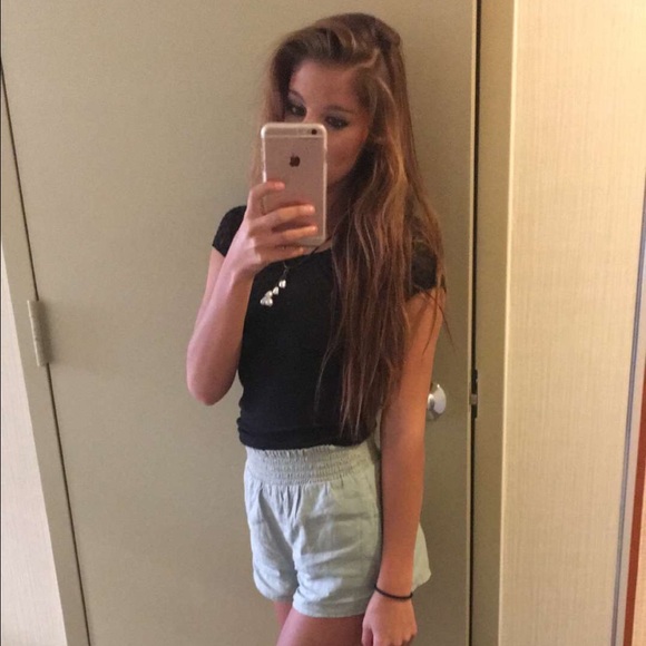 Meet your Posher, Taylor