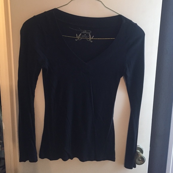V neck top