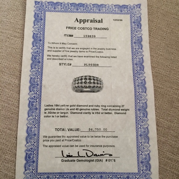 SOLD! 🎉🎉🎉 Diamond & Ruby Ring Size 6.5 - Picture 4 of 8