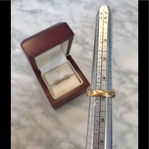 SOLD! 🎉🎉🎉 Diamond & Ruby Ring Size 6.5 - Picture 7 of 8