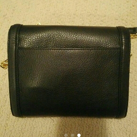 New Tory Burch Crossbody - Picture 3 of 3