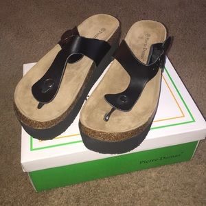Thong sandals(New)