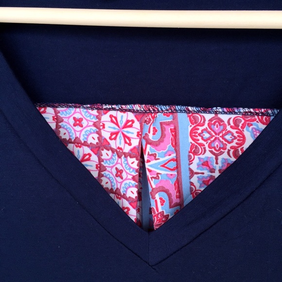 Chiffon Print Back Top in Navy - Picture 4 of 4