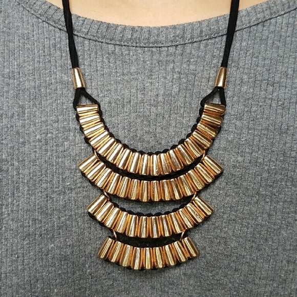 Forever 21 Multilayer Gold Black Necklace