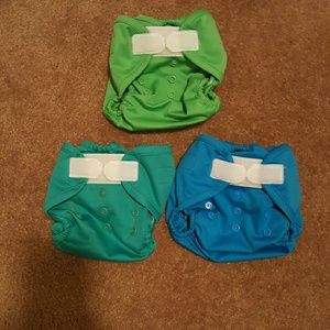 3 NB Rumparooz Diaper Covers