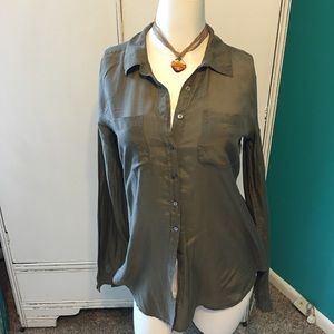 Brand New Olive Buttondown