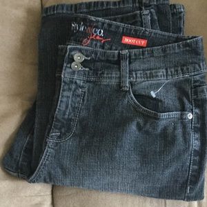 LADIES CUTE JEANS