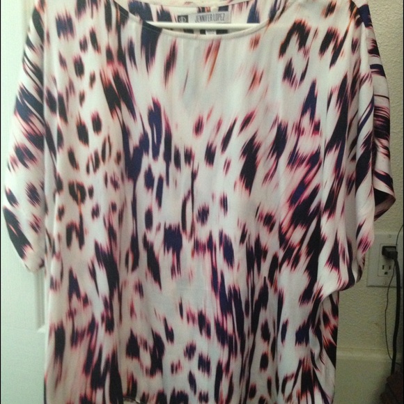 Jennifer Lopez woman 0X top