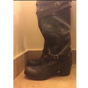 REDUCED!! GREAT used condition Frye Boots size 8.5