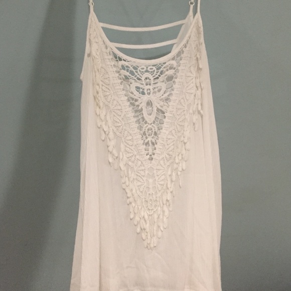 Aeropostale flowy tank