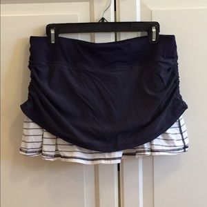 RARE Lululemon Pacesetter Skirt Navy/White!
