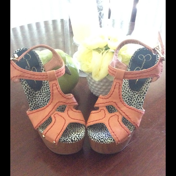 Sale! Jessica Simpson Wenda heels