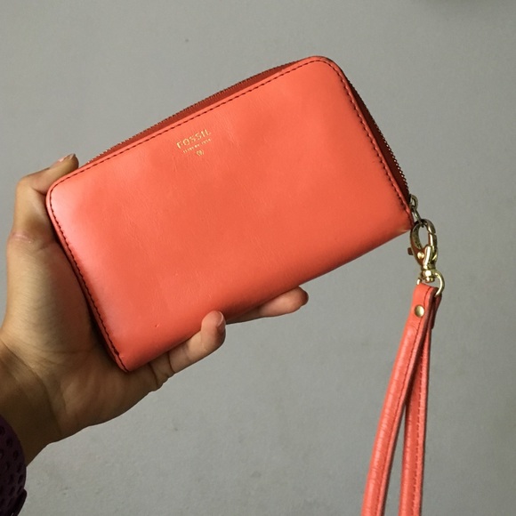 Fossil wallet