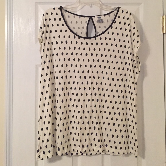 Adorable Black and Cream Polka Dot Top