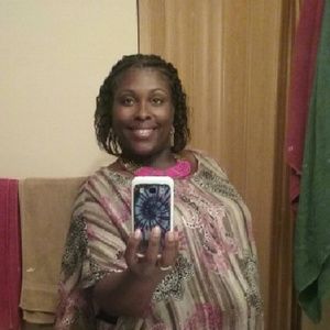 Meet your Posher, Serina