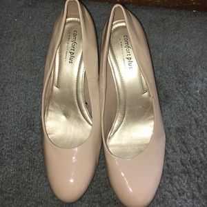 Nude 3 inch heels