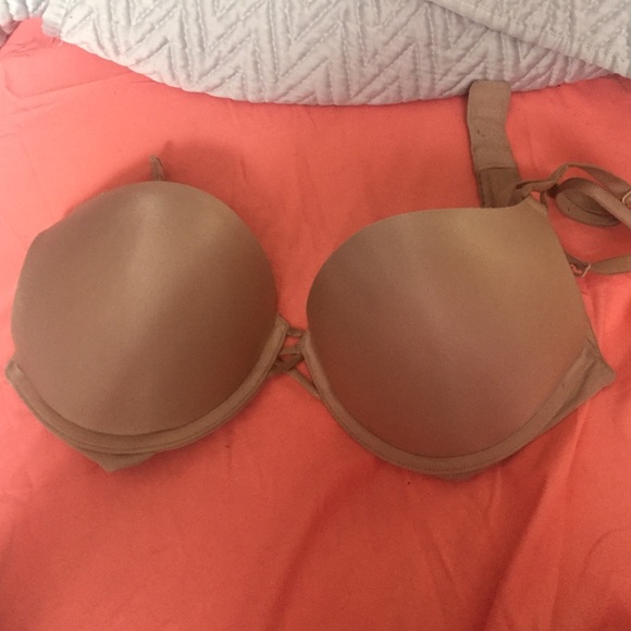 Victoria's Secret bombshell add 2 cup sizes