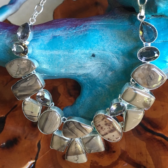 Jewelry - HP! Jasper & smoky topaz silver overlay necklace